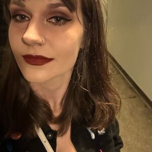 Meet your Posher, Riley